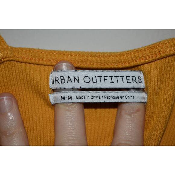 Urban Outfitters Ribbed Yellow Crop Tank Size M - Picture 3 of 3
